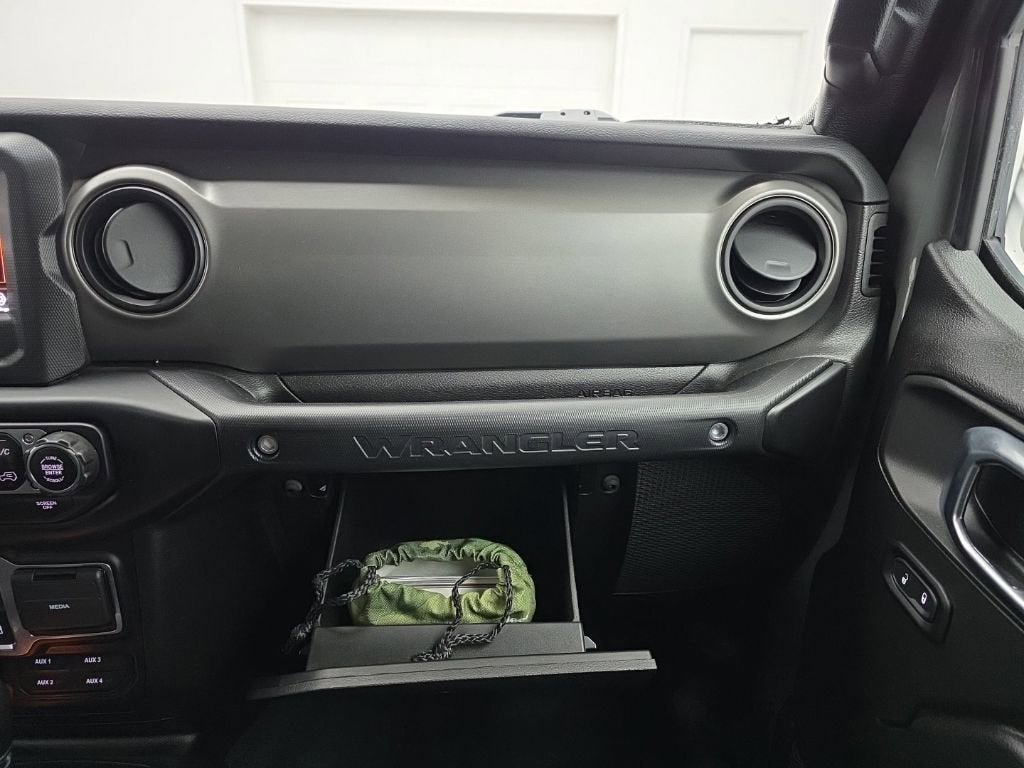 2022 Jeep Wrangler Willys 4x4