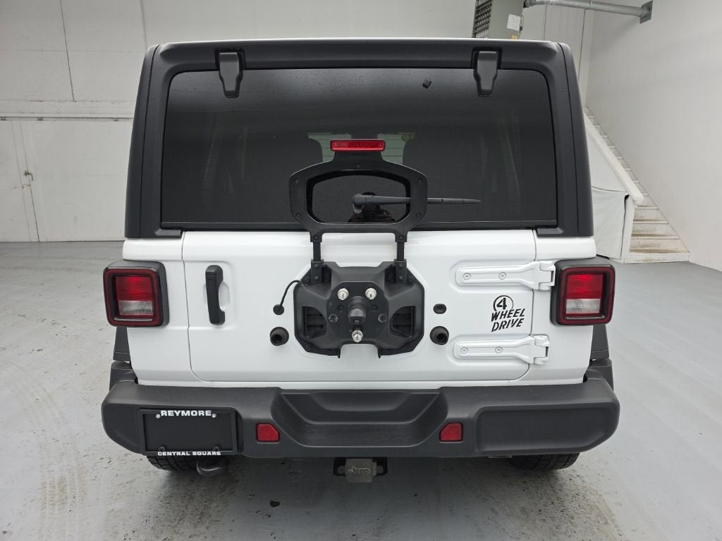 2024 Jeep Wrangler 4-Door Willys 4x4