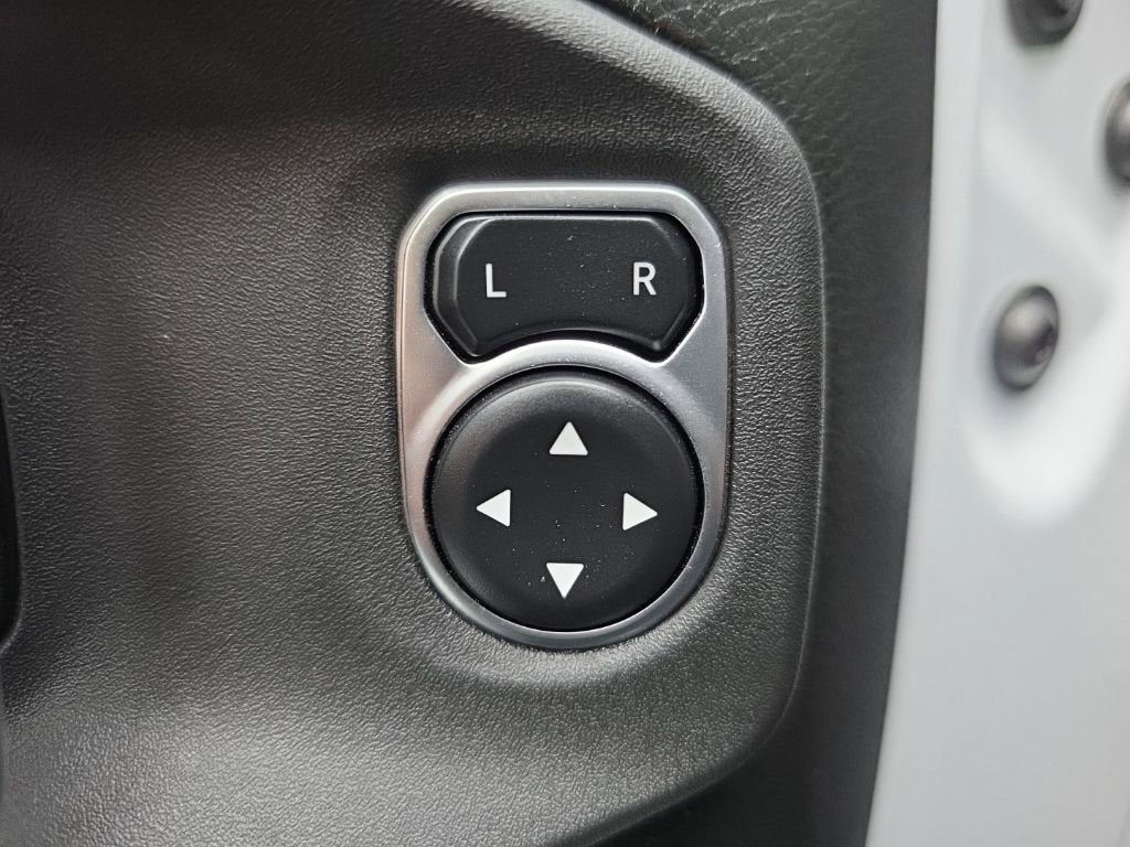 2024 Jeep Wrangler 4-Door Willys 4x4