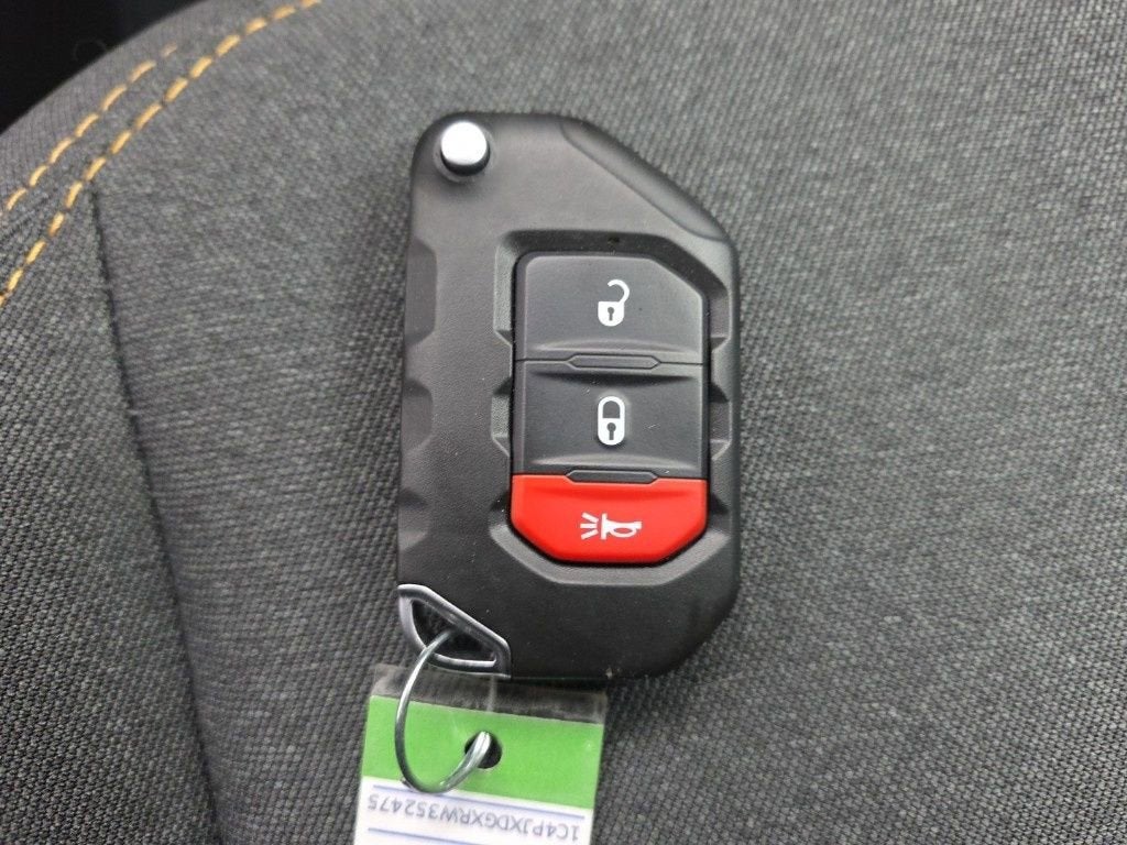 2024 Jeep Wrangler 4-Door Willys 4x4