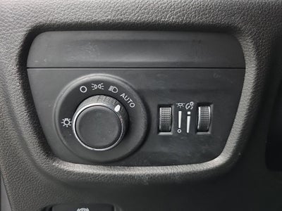 2023 Jeep Grand Cherokee Laredo 4x4