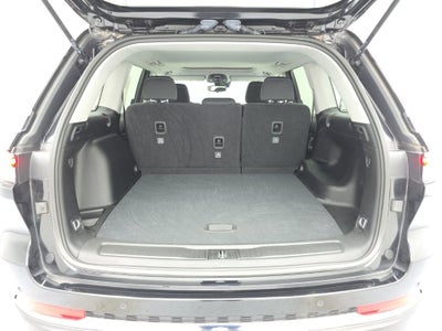 2023 Jeep Grand Cherokee Laredo 4x4