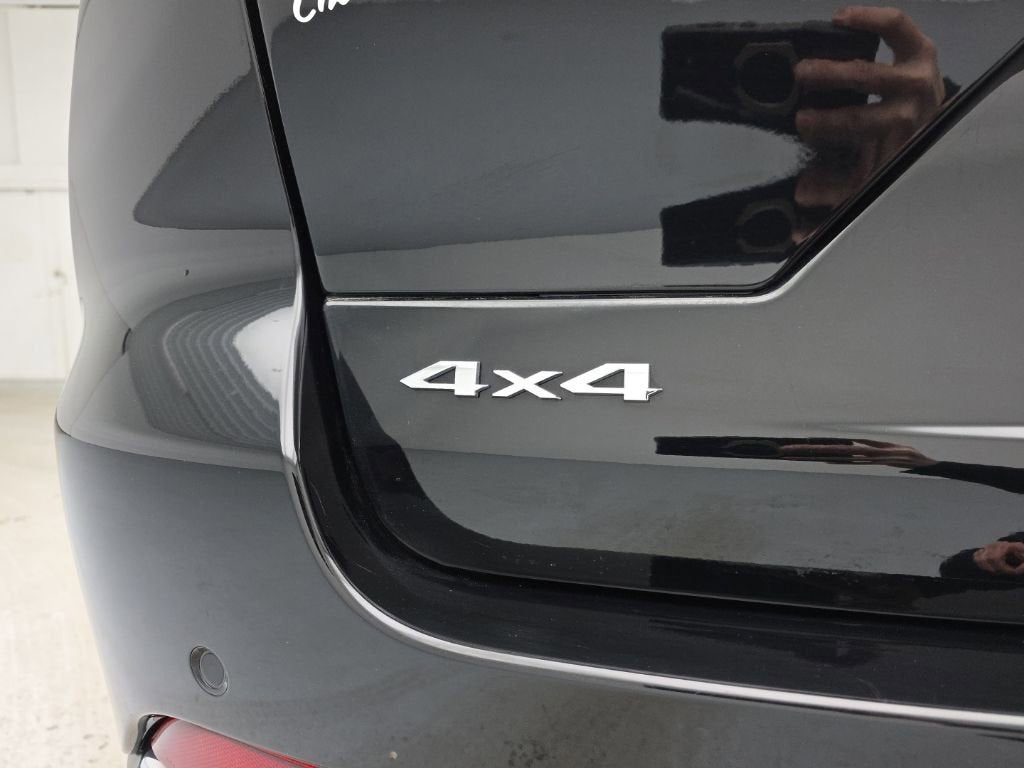 2023 Jeep Grand Cherokee Laredo 4x4