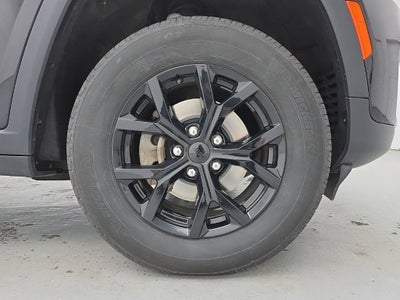 2025 Jeep Grand Cherokee Altitude 4x4