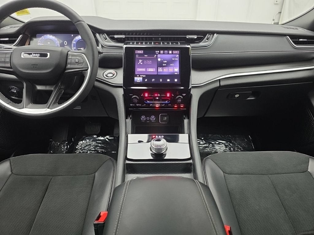 2025 Jeep Grand Cherokee Altitude 4x4