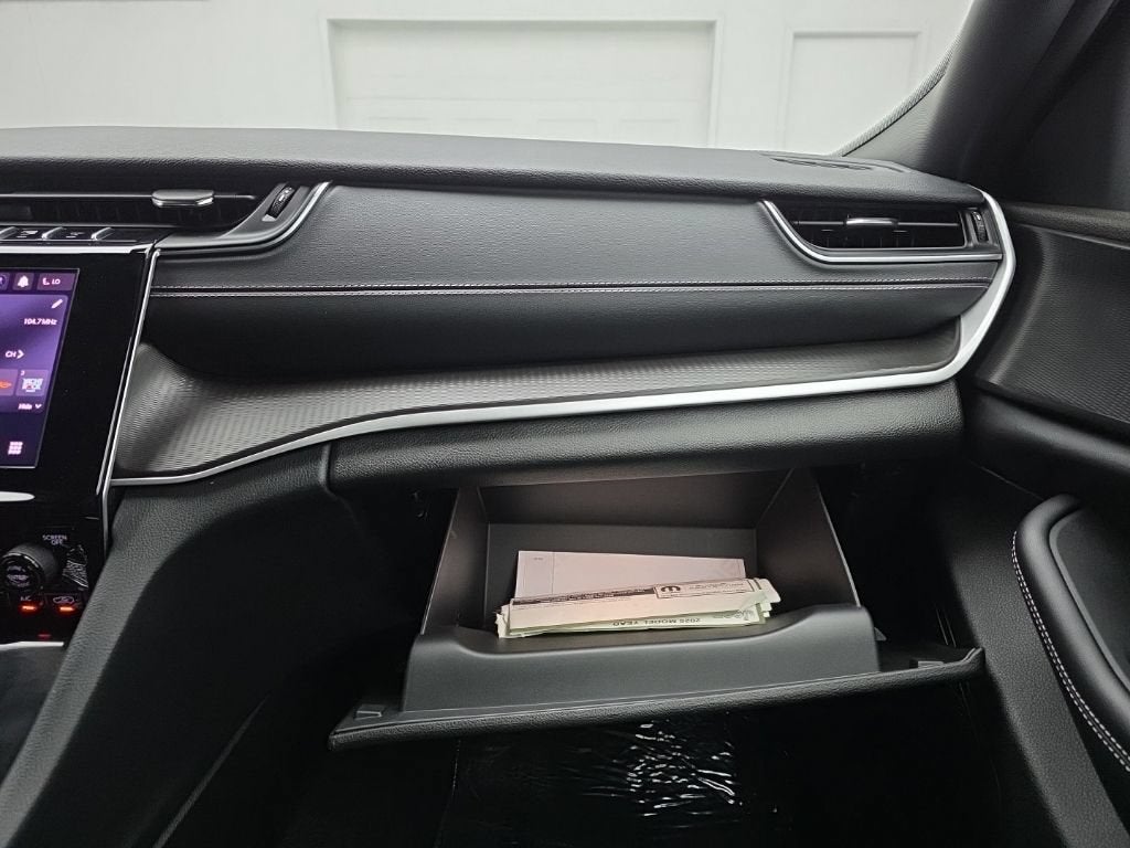 2025 Jeep Grand Cherokee Altitude 4x4