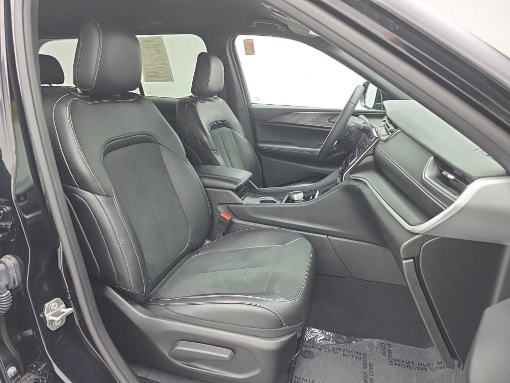 2025 Jeep Grand Cherokee Altitude 4x4