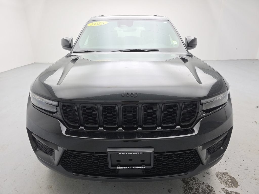2025 Jeep Grand Cherokee Altitude 4x4