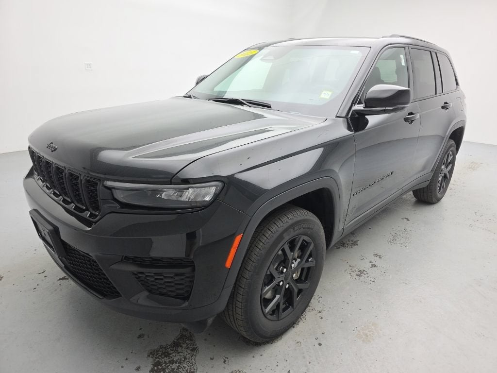 2025 Jeep Grand Cherokee Altitude 4x4