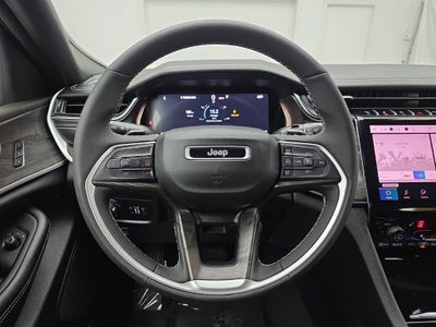 2025 Jeep Grand Cherokee Limited 4x4