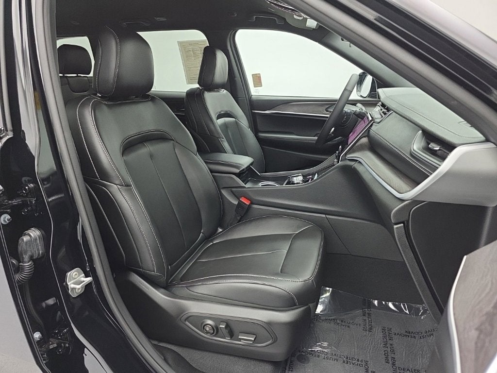 2025 Jeep Grand Cherokee Limited 4x4