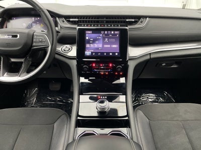 2022 Jeep Grand Cherokee L Altitude 4x4