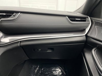 2022 Jeep Grand Cherokee L Altitude 4x4