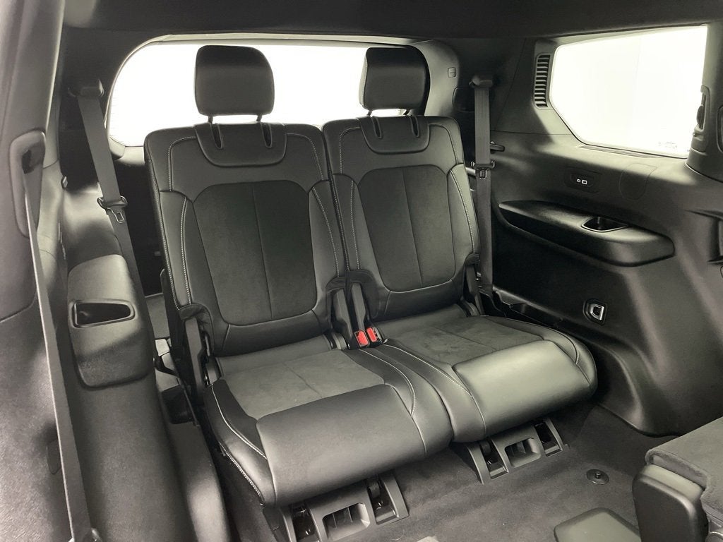 2022 Jeep Grand Cherokee L Altitude 4x4