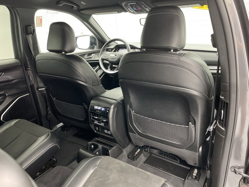 2022 Jeep Grand Cherokee L Altitude 4x4