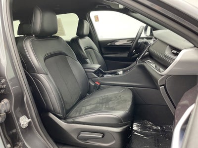 2022 Jeep Grand Cherokee L Altitude 4x4