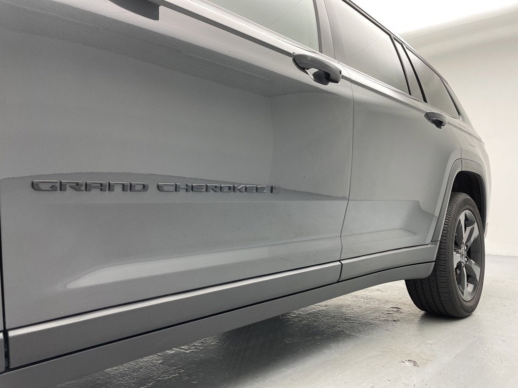 2022 Jeep Grand Cherokee L Altitude 4x4