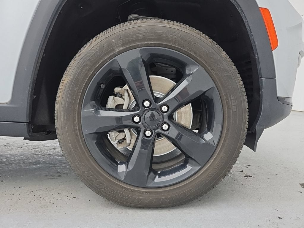 2023 Jeep Grand Cherokee L Altitude 4x4