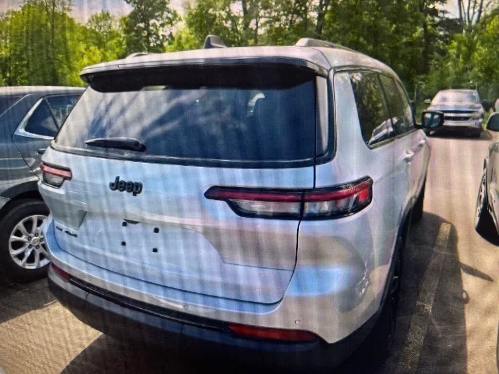 2023 Jeep Grand Cherokee L Altitude 4x4
