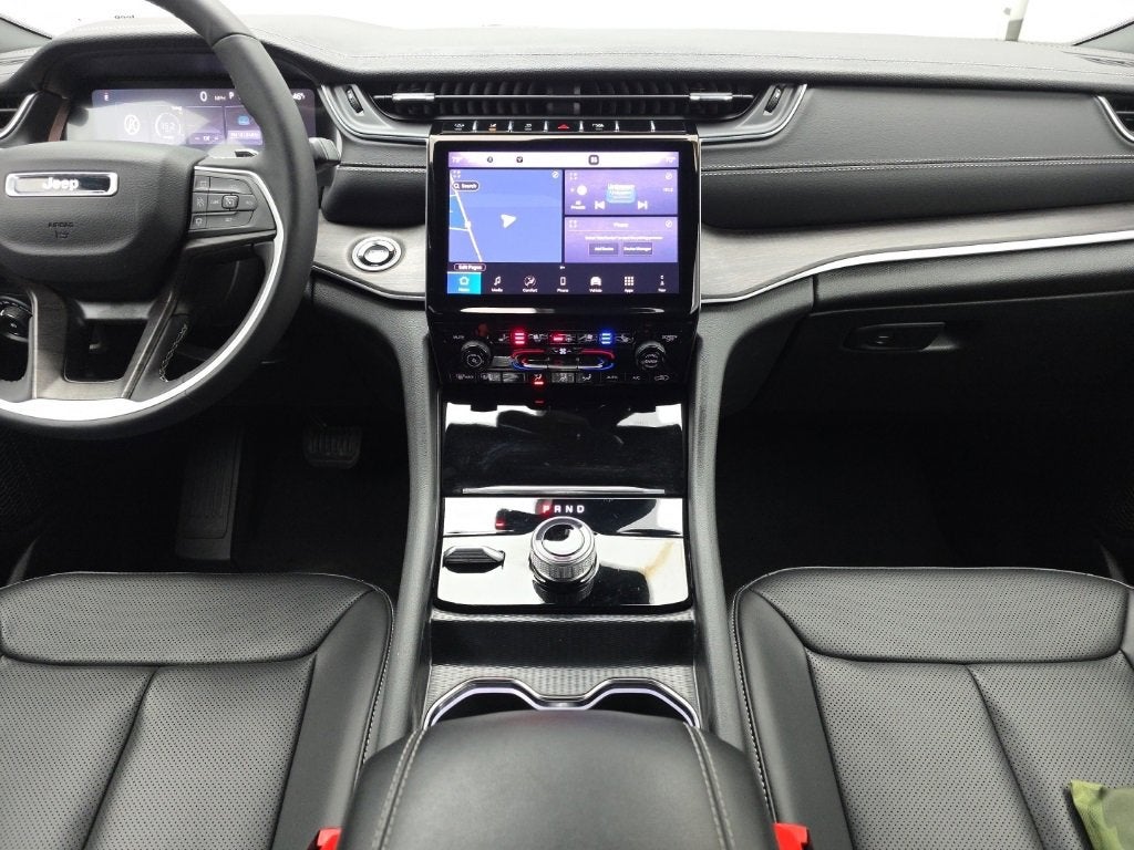 2025 Jeep Grand Cherokee L Limited 4x4