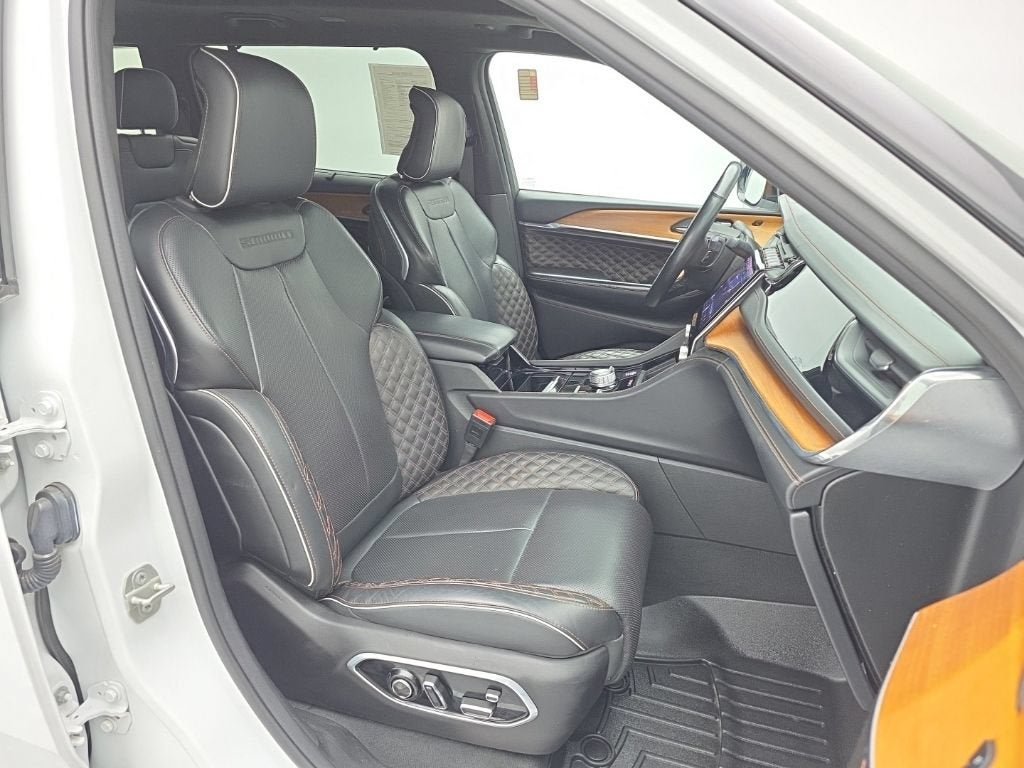 2024 Jeep Grand Cherokee L Summit Reserve