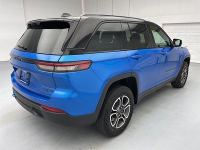 2022 Jeep Grand Cherokee 4xe Trailhawk 4x4