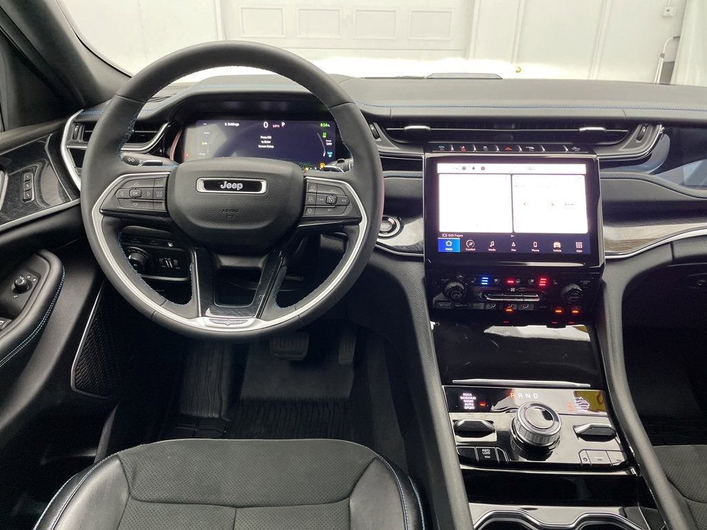 2022 Jeep Grand Cherokee 4xe Trailhawk 4x4