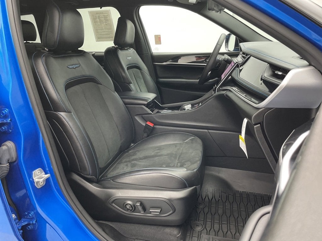 2022 Jeep Grand Cherokee 4xe Trailhawk 4x4