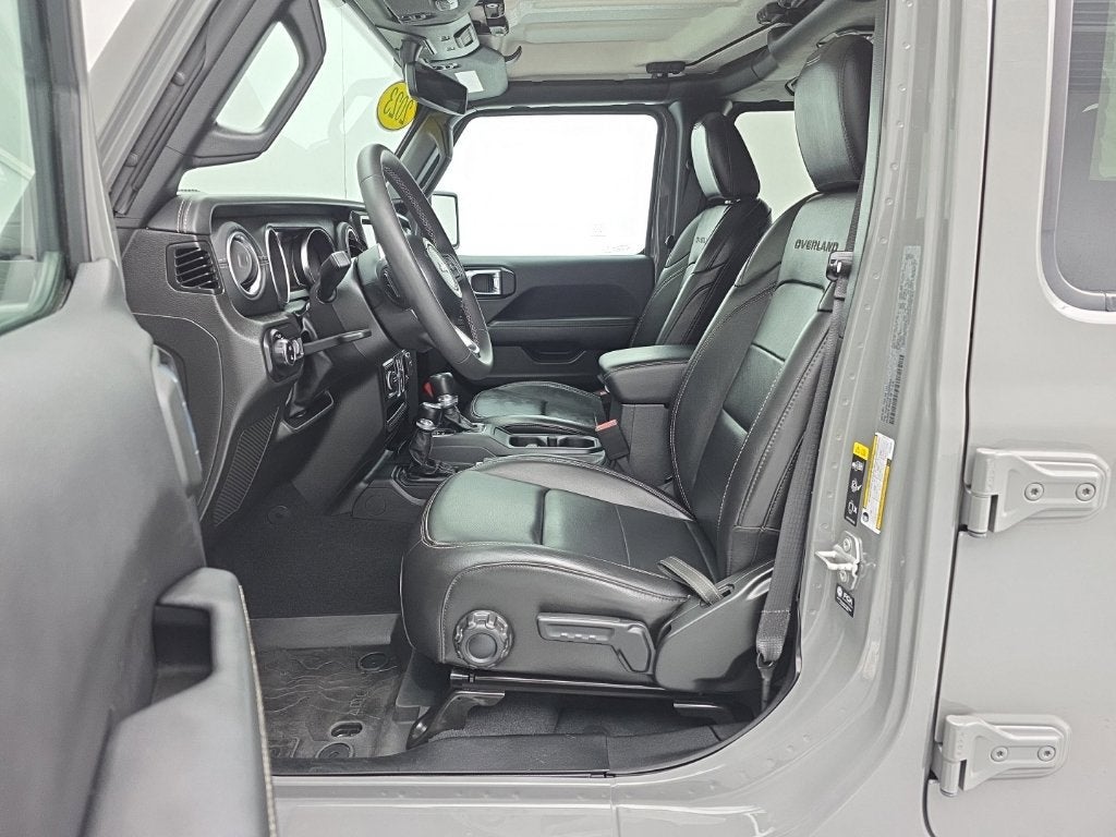 2023 Jeep Gladiator Overland 4x4