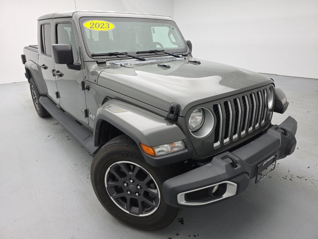 2023 Jeep Gladiator Overland 4x4