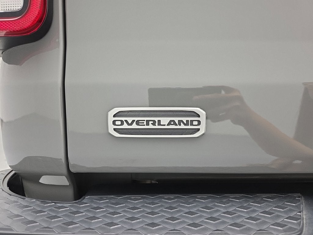 2023 Jeep Gladiator Overland 4x4