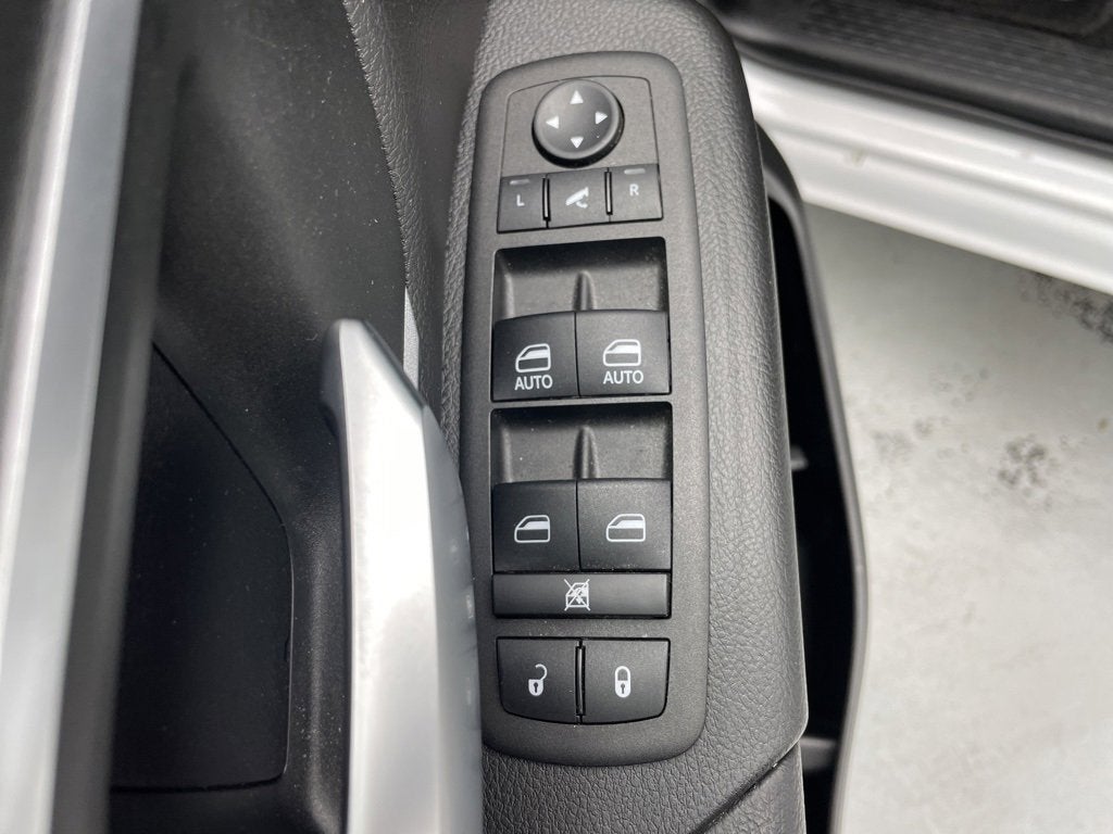 2023 RAM 1500 Big Horn Crew Cab 4x4 5'7" Box