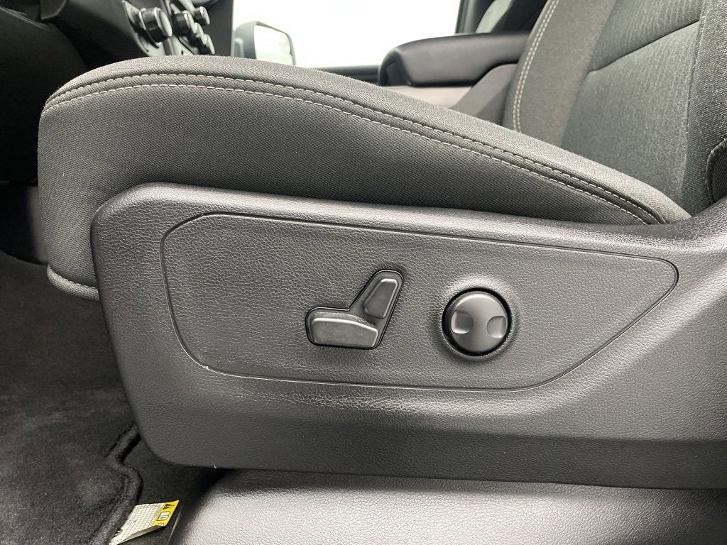 2023 RAM 1500 Big Horn Crew Cab 4x4 5'7" Box