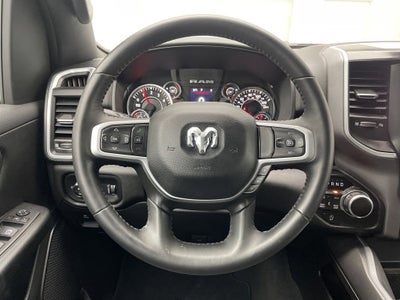 2023 RAM 1500 Big Horn Crew Cab 4x4 5'7" Box