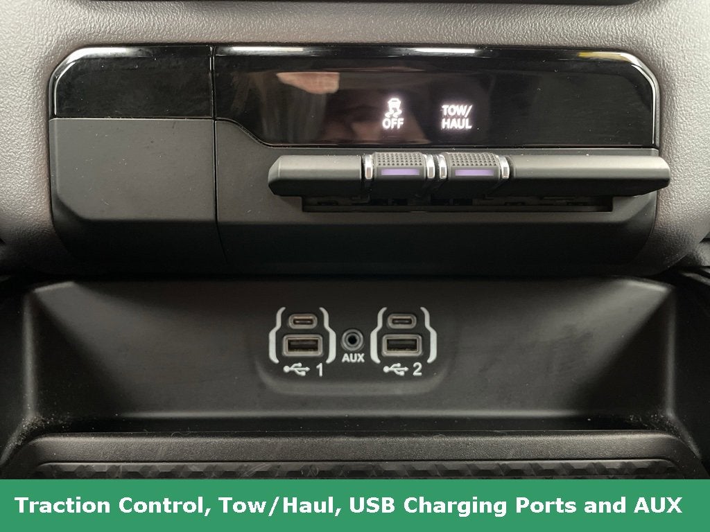 2023 RAM 1500 Big Horn Crew Cab 4x4 5'7" Box