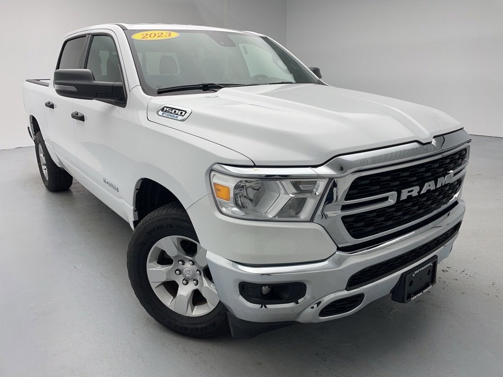 2023 RAM 1500 Big Horn Crew Cab 4x4 5'7" Box