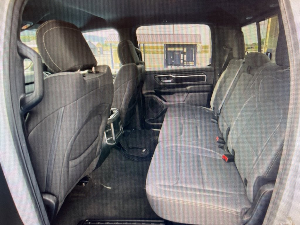 2023 RAM 1500 Big Horn Crew Cab 4x4 5'7" Box