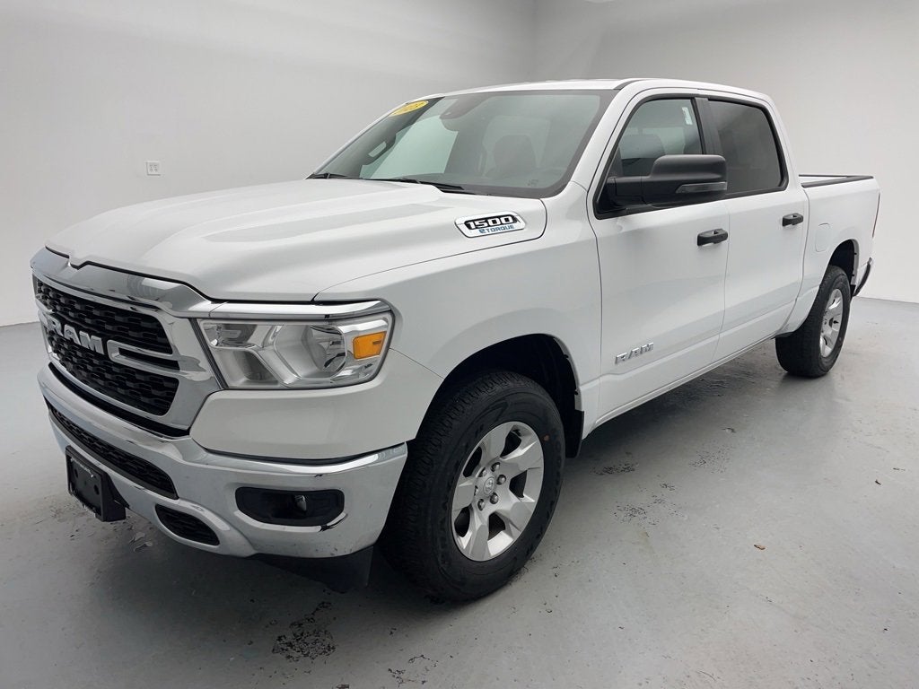 2023 RAM 1500 Big Horn Crew Cab 4x4 5'7" Box