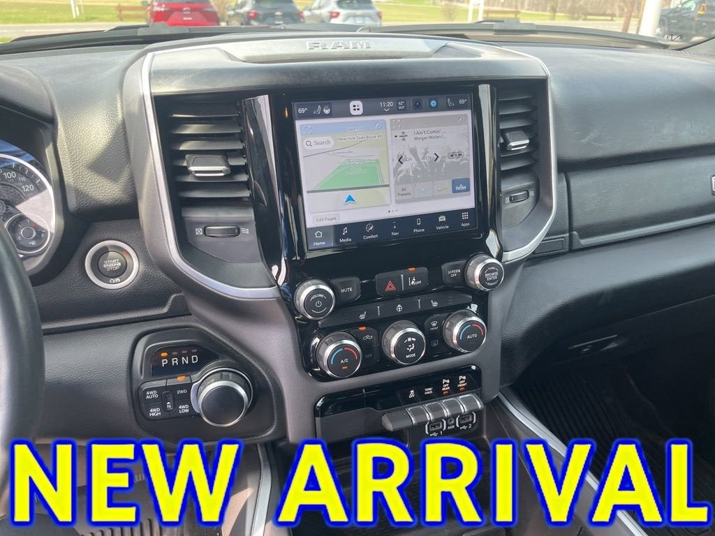 2022 RAM 1500 Big Horn Quad Cab 4x4 6'4" Box