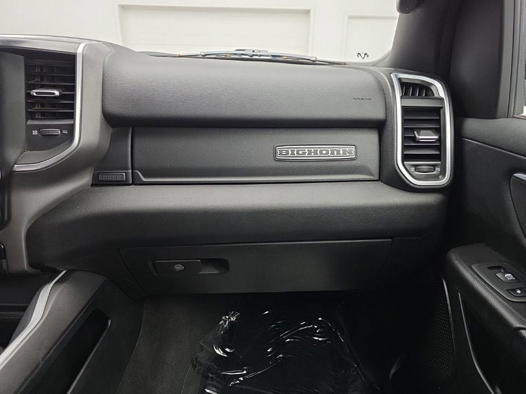 2021 RAM 1500 Big Horn Quad Cab 4x4 6'4" Box