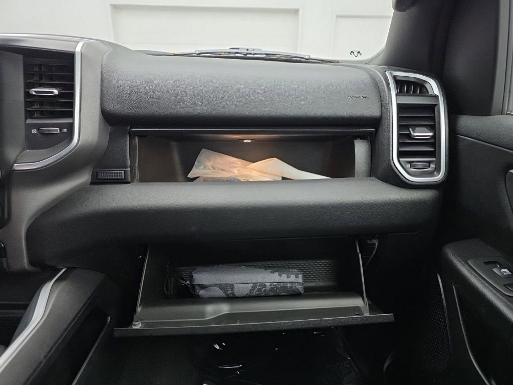 2021 RAM 1500 Big Horn Quad Cab 4x4 6'4" Box