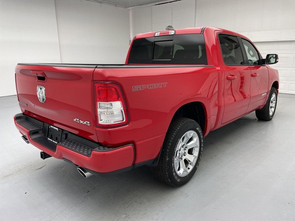 2022 RAM 1500 Big Horn Crew Cab 4x4 5'7" Box