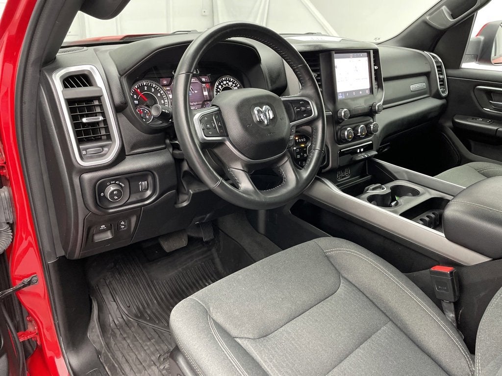 2022 RAM 1500 Big Horn Crew Cab 4x4 5'7" Box