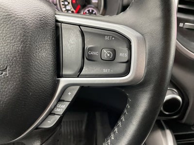 2022 RAM 1500 Big Horn Crew Cab 4x4 5'7" Box