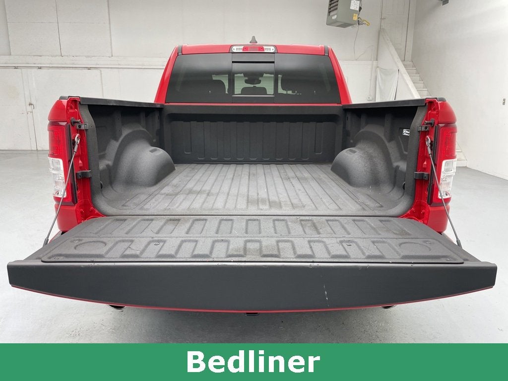 2022 RAM 1500 Big Horn Crew Cab 4x4 5'7" Box