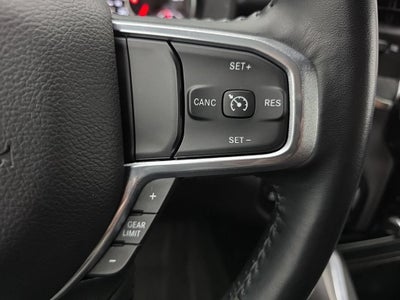 2023 RAM 1500 Laramie Crew Cab 4x4 5'7" Box