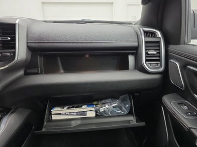 2023 RAM 1500 Laramie Crew Cab 4x4 5'7" Box