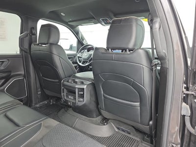2023 RAM 1500 Laramie Crew Cab 4x4 5'7" Box