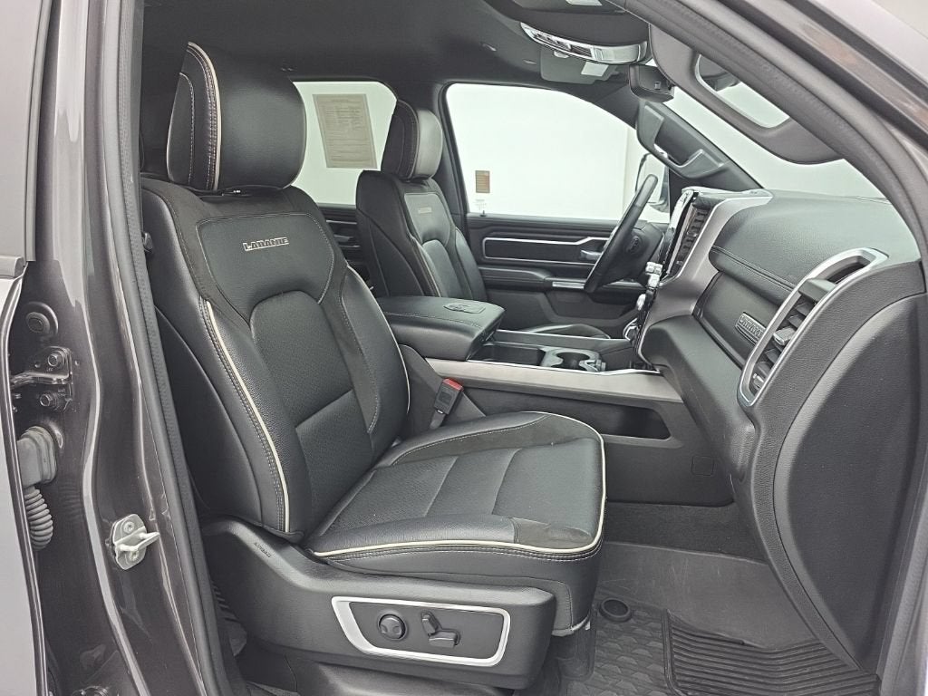 2023 RAM 1500 Laramie Crew Cab 4x4 5'7" Box