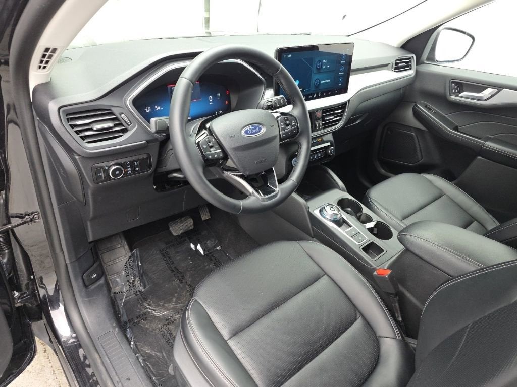 2025 Ford Escape Platinum